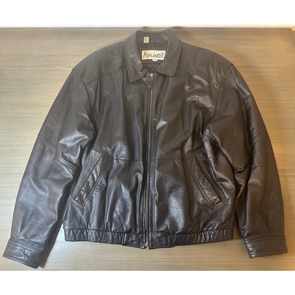 Vintage 90s Avalanche Large Black Leather Cropped Bomber Jacket Size Large